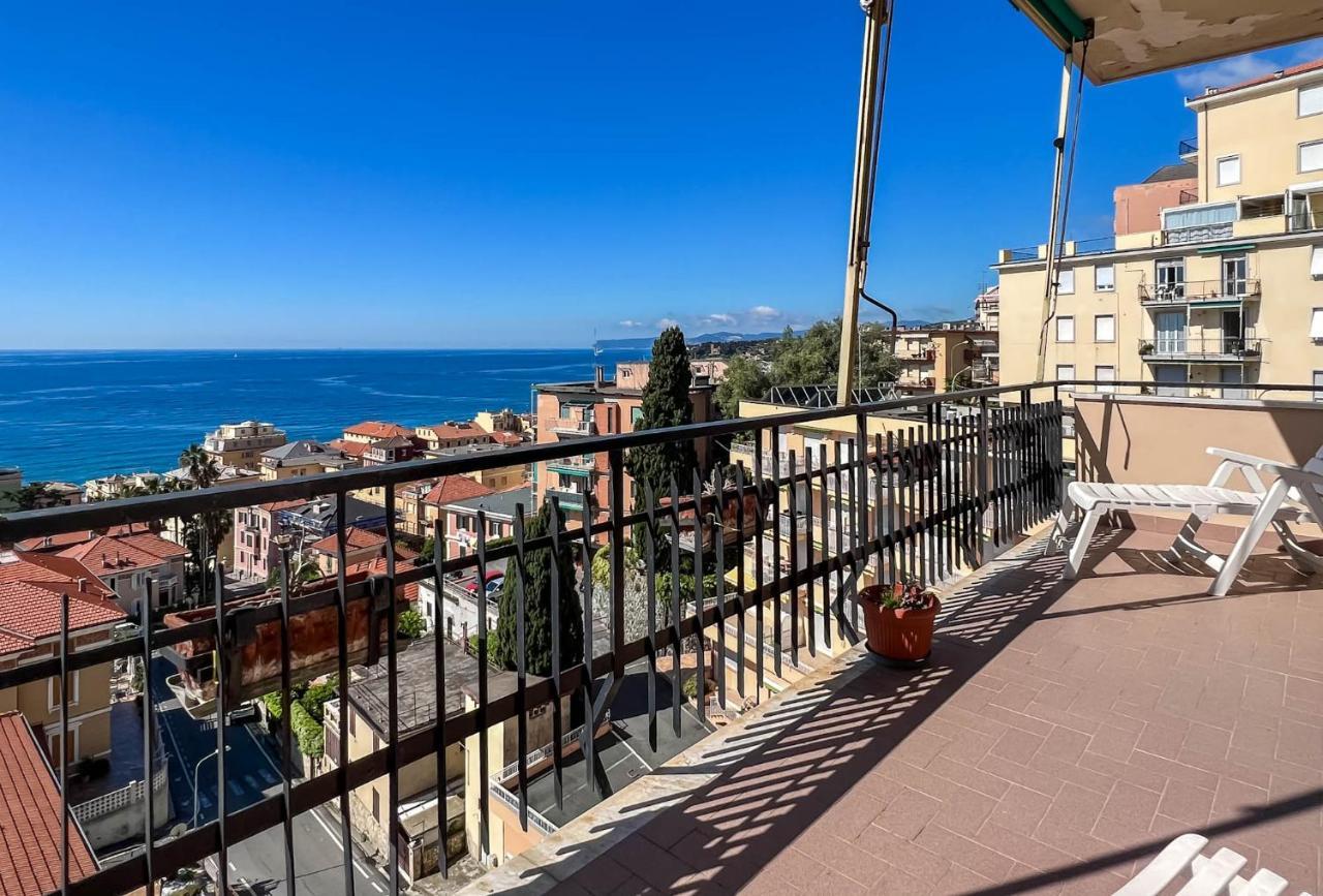 Grande Appartamento Vista Mare 瓦拉泽 外观 照片