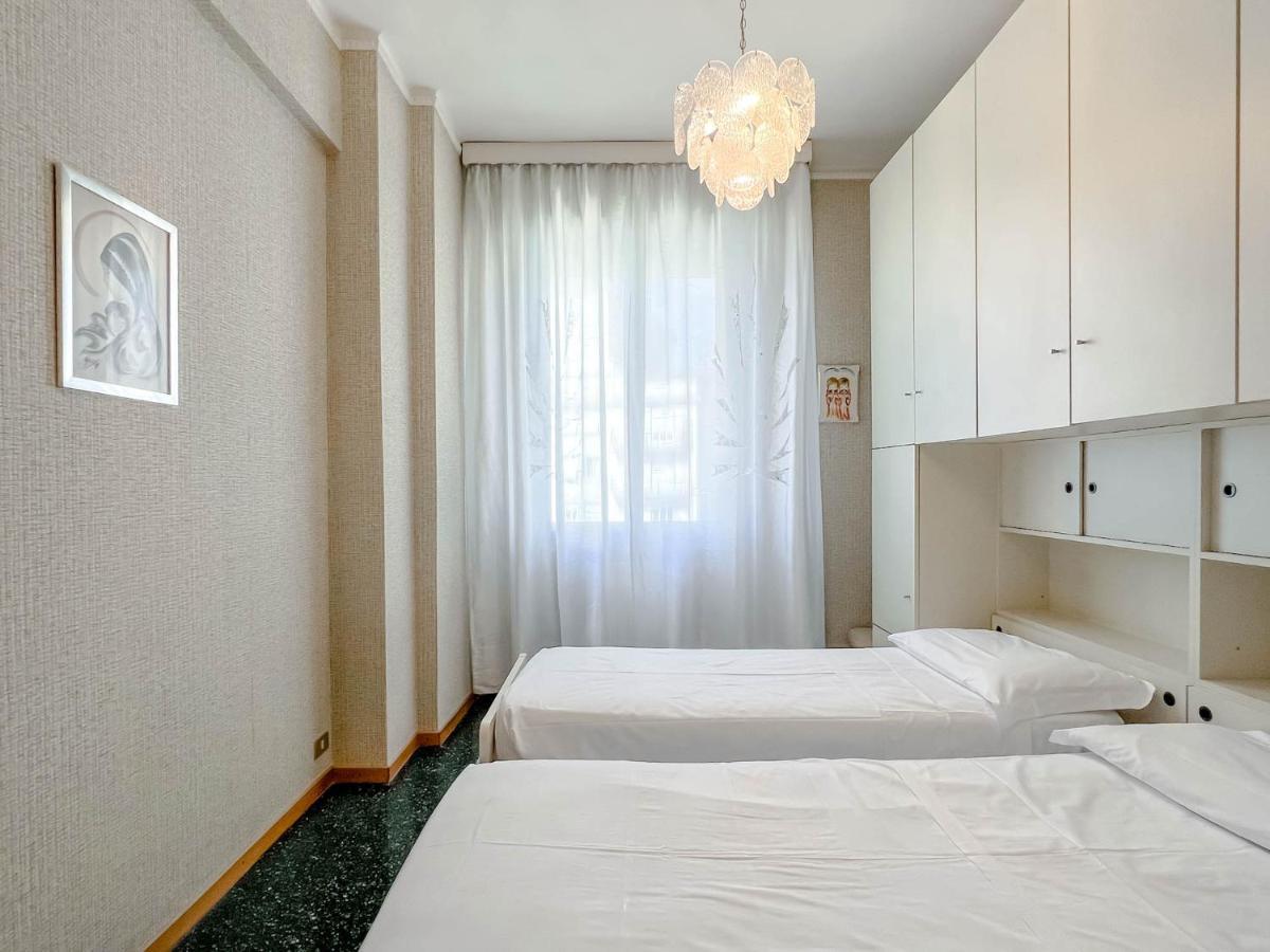 Grande Appartamento Vista Mare 瓦拉泽 外观 照片