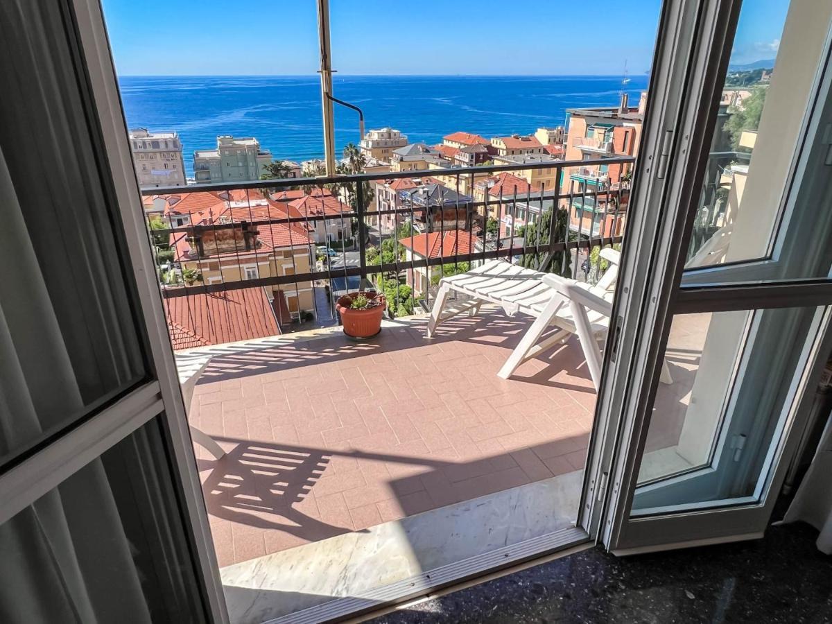 Grande Appartamento Vista Mare 瓦拉泽 外观 照片